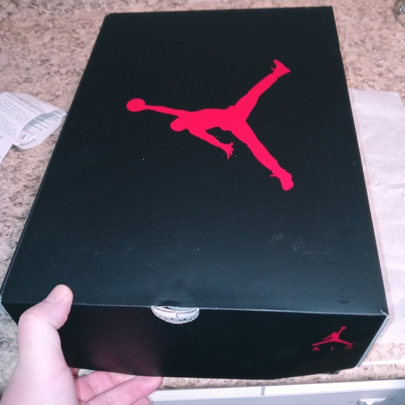 Jordan 6 carmine trade for Jordan 3 george town - Picture 4 of 16